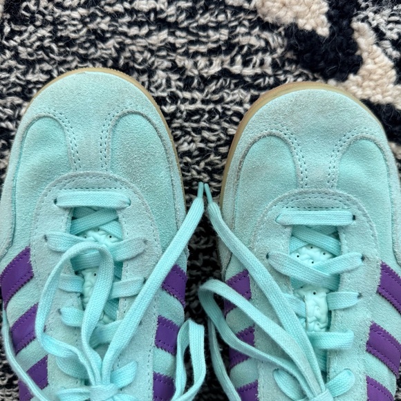 Adidas Gazelle Sneaker mint green purple and gum women’s size 7.5 sneaker - Picture 8 of 9